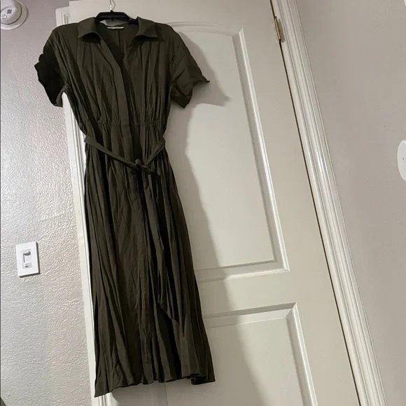 H&M Olive Green Maxi Dress - Picture 7 of 7